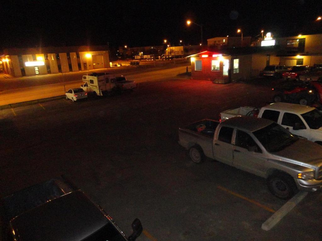 Matador Motel Drayton Valley Exterior photo