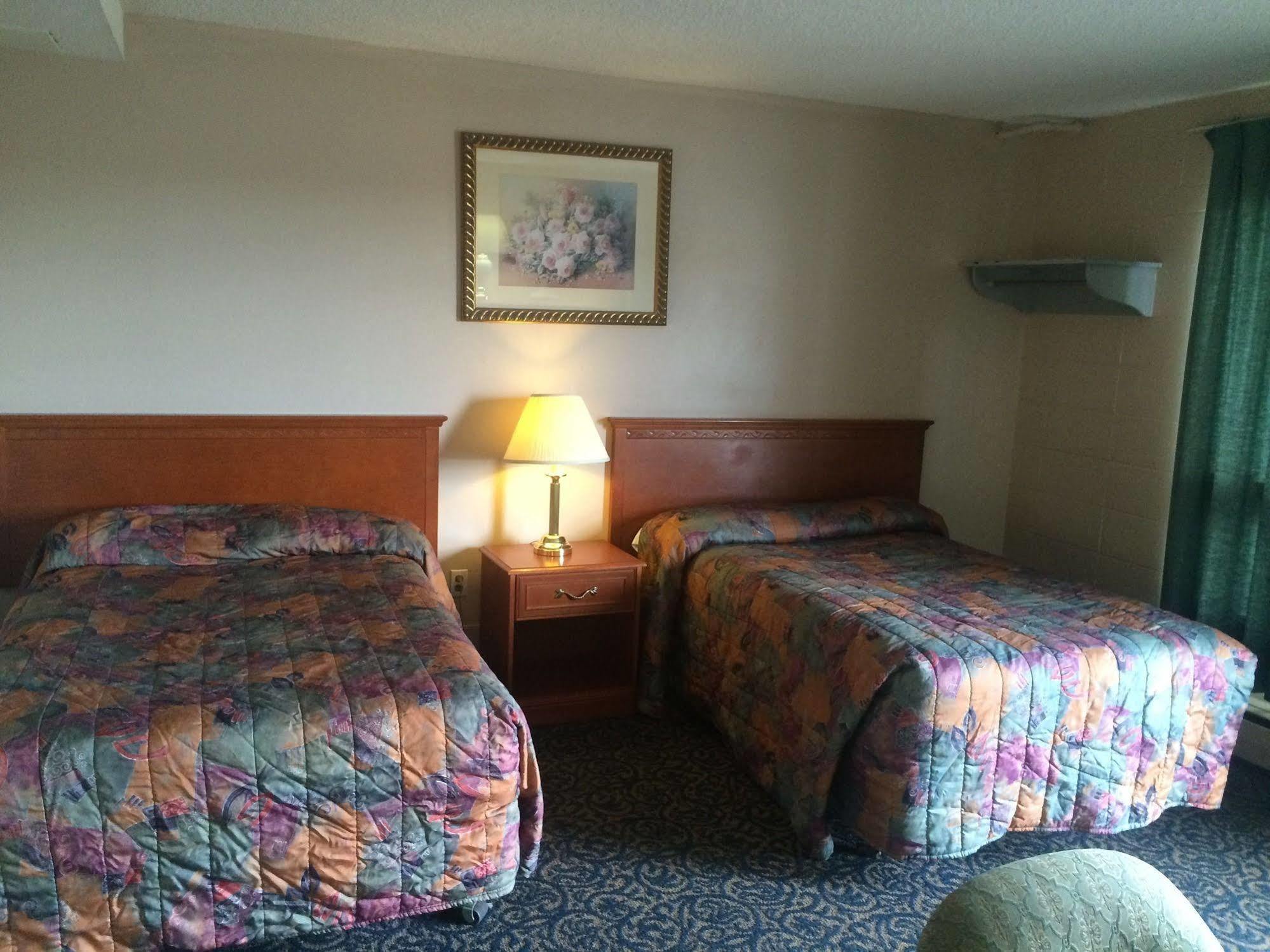 Matador Motel Drayton Valley Exterior photo